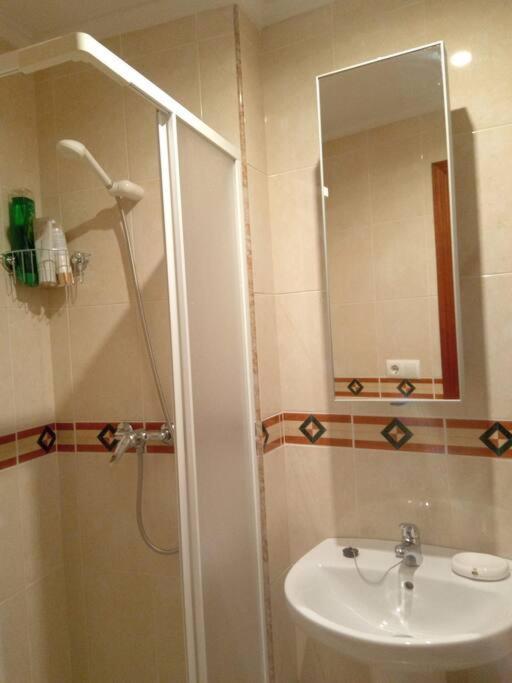 شقة A Bruxo Fonte 8 Pzs 2 Banos Full Reg Vut38509 لواركا المظهر الخارجي الصورة